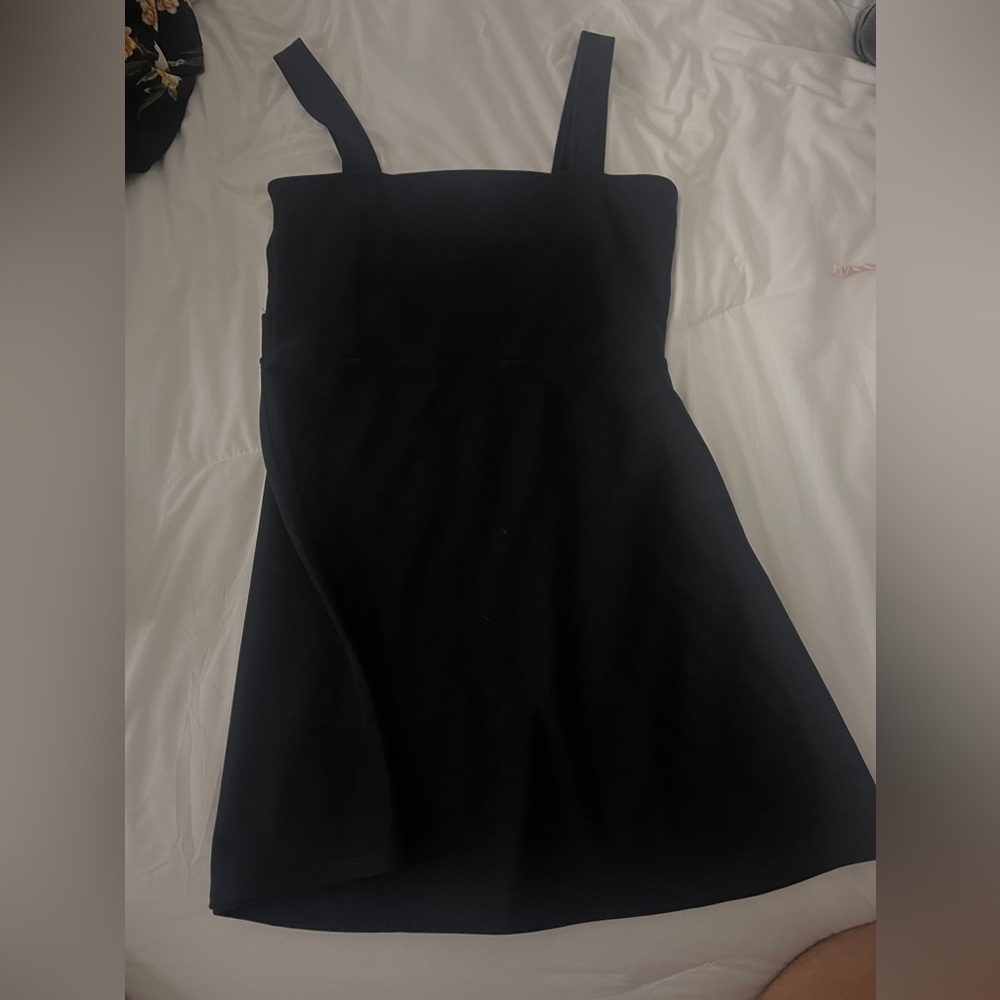 MINI BLACK DRESS
